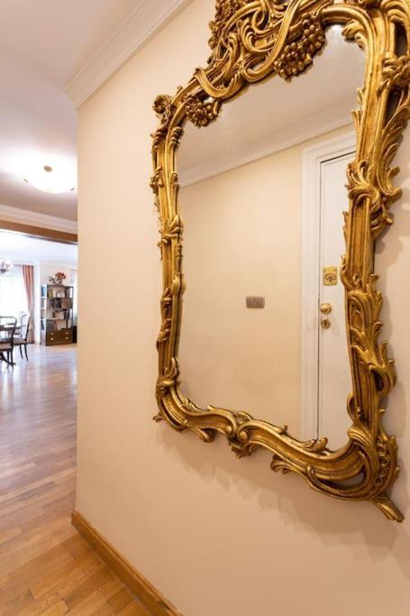 Centrico Y Espacioso. Parking Gratuito. Apartament Grenada